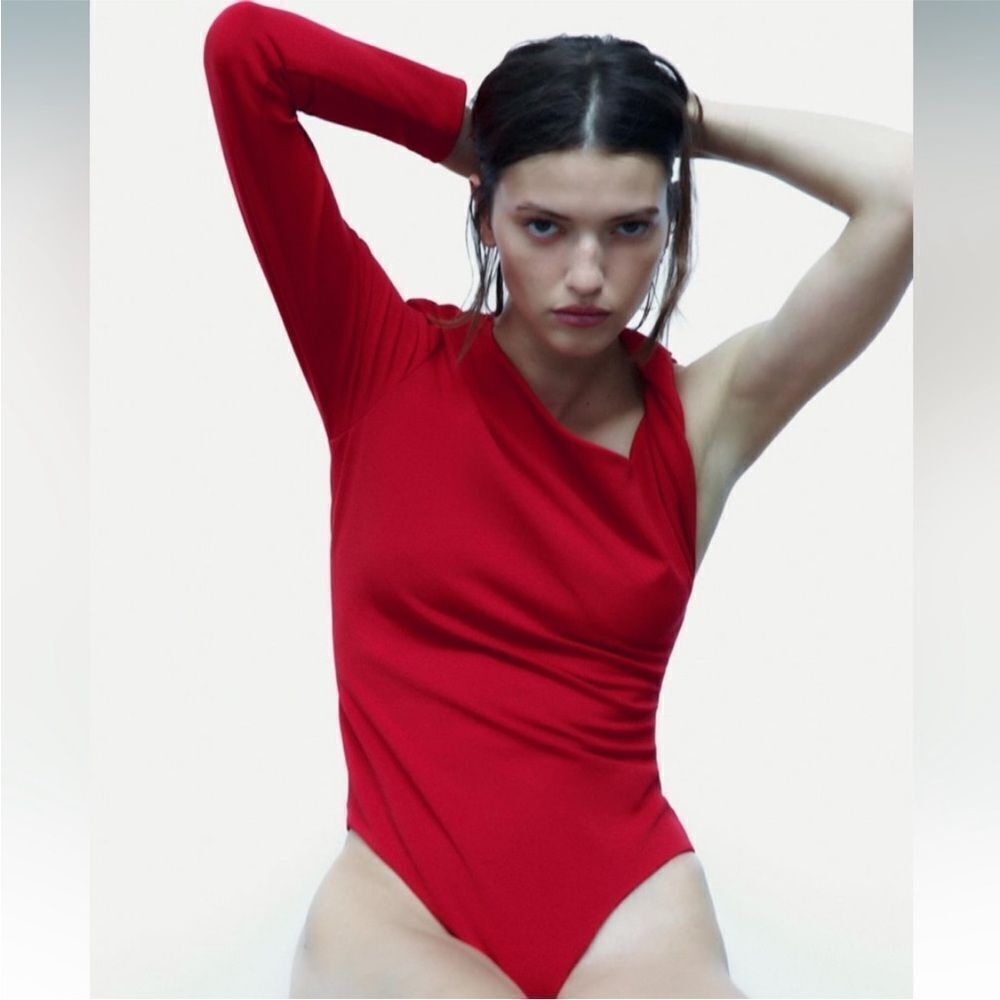 ZARA Red Asymmetrical Twist‎ Long Sleeve Thong Bodysuit, Size Small